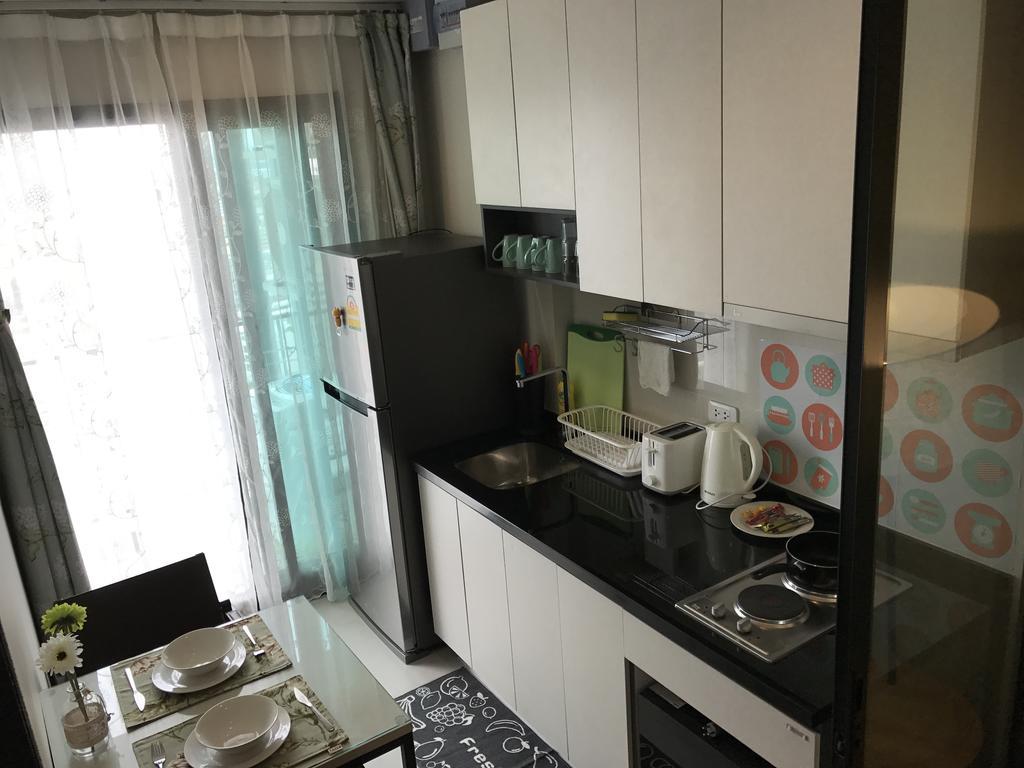 Apartmán The Base Highfl Seaview Pattaya Exteriér fotografie